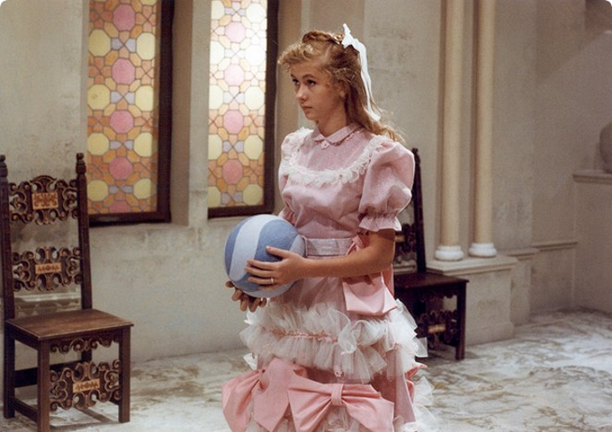 snímek z pohádky Červánková královna (Magdalena Bičíková)