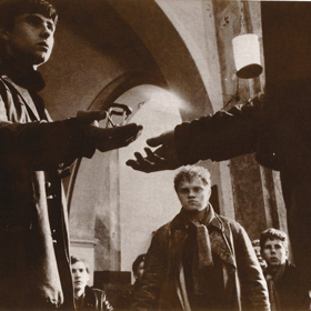 snímek z filmu Záhada hlavolamu (Filip Jančík, Jan Kehár)