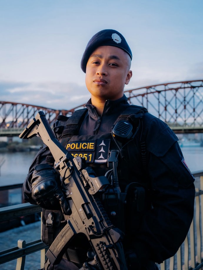 Lukáš Švec je ve skutečnosti policista.