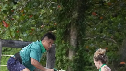 FOTO: Bára Hošková během hry s Lukášem Švecem.