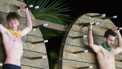 FOTO: Ondřej Kubina pohořel při duelu s Leošem Svobodou.