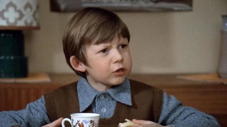 Tomáš Holý v komedii Jak vytrhnout velrybě stoličku.