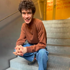 Odbornou porotu si talentovaný umělec získal především svou obrovskou jistotou a technicky velmi přesným zpěvem.