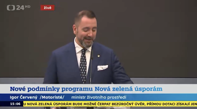 Igor Červený promluvil na tiskovce. Když chtěl předat slovo Turkovi, ČT24 se přesunula k jinému tématu. 