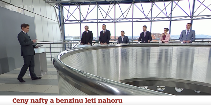 Debata ČT byla špatně ozvučená. 