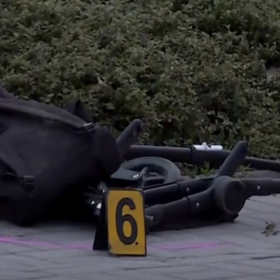 Muž srazil ženu s kočárkem. 