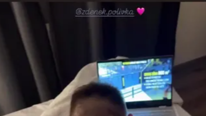 FOTO: Adéla přidala fotku se Zdeňkem Polívkou.