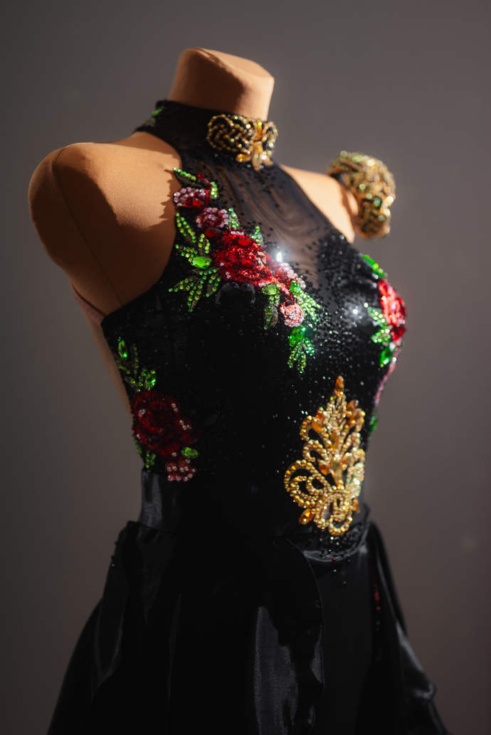 ...tento model byl na míru Tatianě Dykové. Šmejkalová herečce navrhovala i róbu na letošní České lvy