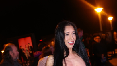 FOTO: Nikola Lauberová nakráčela nahatá.