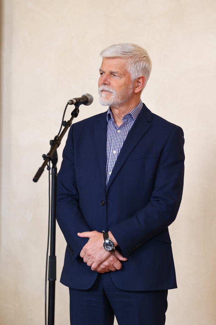 Prezident Petr Pavel chce přehodnotit vztah k Maďarsku.