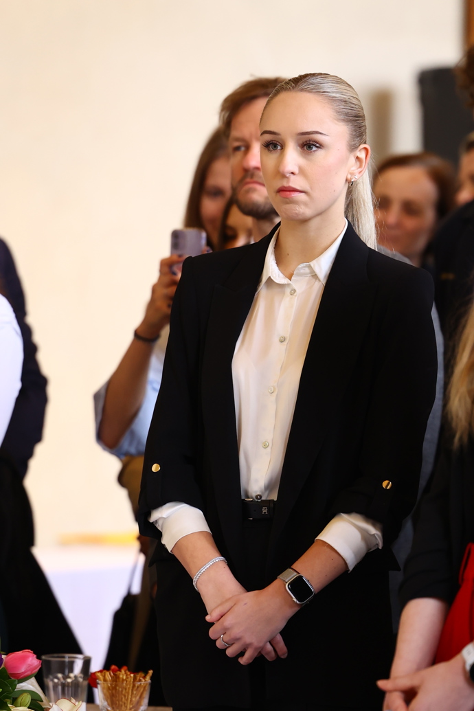 Prezident Petr Pavel přijal na Hradě sportovce ze Zimních olympijských a paralympijských her. 