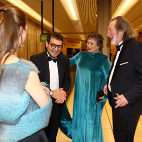 Anna Polívková s manželem, otcem a jeho ženou.