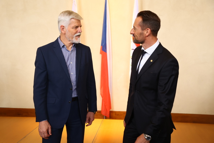 Prezident Petr Pavel přijal na Hradě sportovce ze Zimních olympijských her.