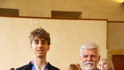 FOTO: Rychlobruslař Metoděj Jílek a prezident Petr Pavel.