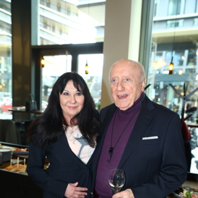 Dvojice se usmívala.