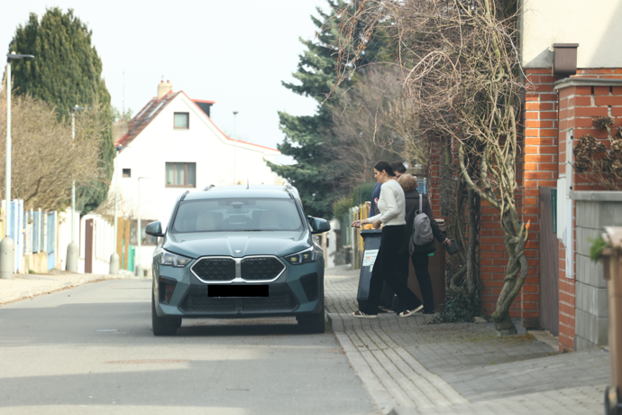 Ornella Koktová řešila poslední drobnosti ohledně předání domu.