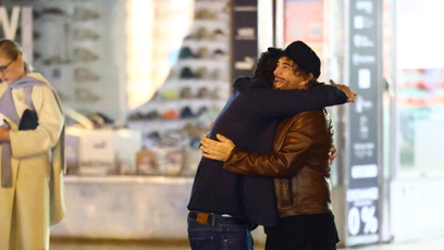 FOTO: Sagvan Tofi při objetí.