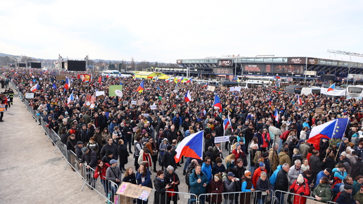 Přišlo na 250 tisíc lidí.