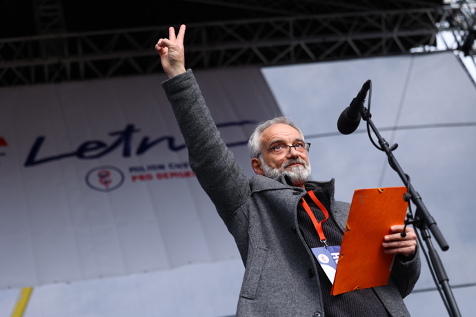 Ivan Trojan na demonstraci Milionu chvilek.