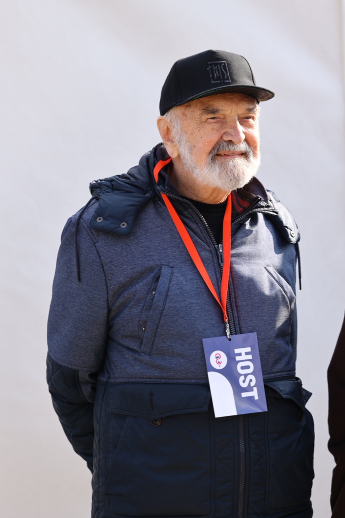 Zdeněk Svěrák na demonstraci Milionu chvilek.