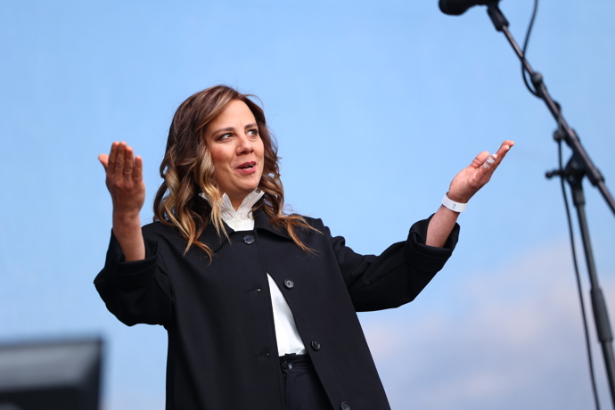 Aneta Langerová na demonstraci Milionu chvilek.