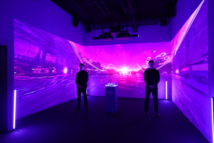 Závod mezi oceánem a pevninou v Lisabonu. 