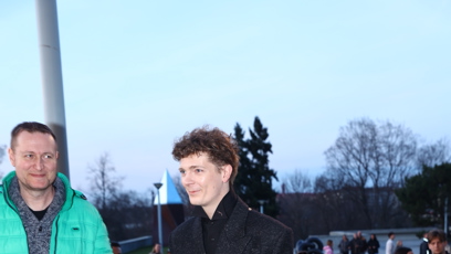 FOTO: Před narůstající slávou se rozhodl utéct z rušného hlavního města.