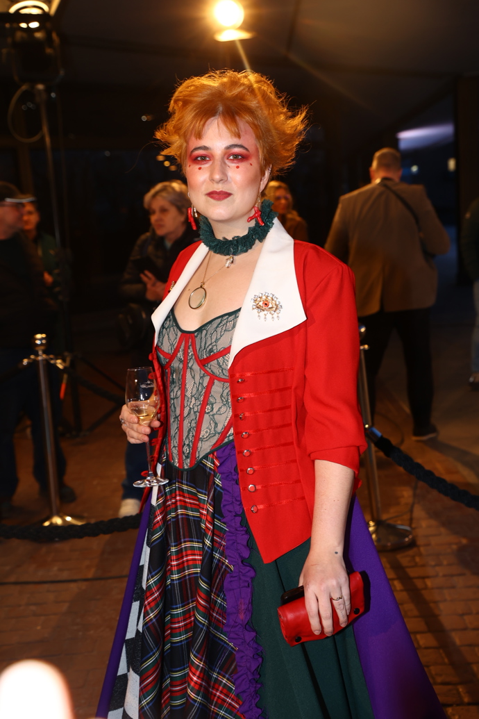  Některé dámy zvolily na Českého lva velmi extravagantní model.