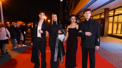 FOTO: Své dny teď tráví těžkou manuální dřinou na stavbě.