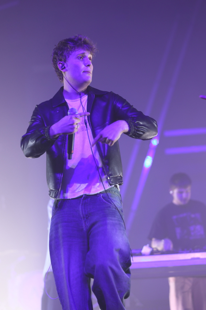 František Prachař zazpíval svůj song NEPO.