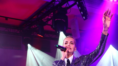 FOTO: Dara Rolins to rozjela na Plese v Intru