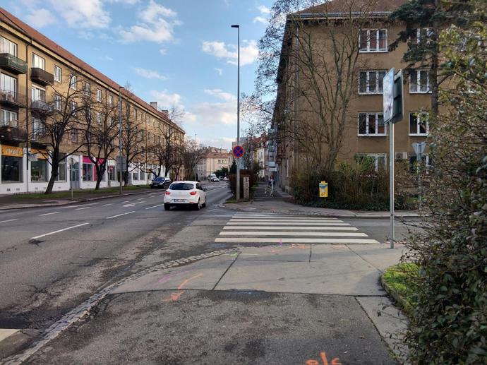 Z místa nehody pak ujel.