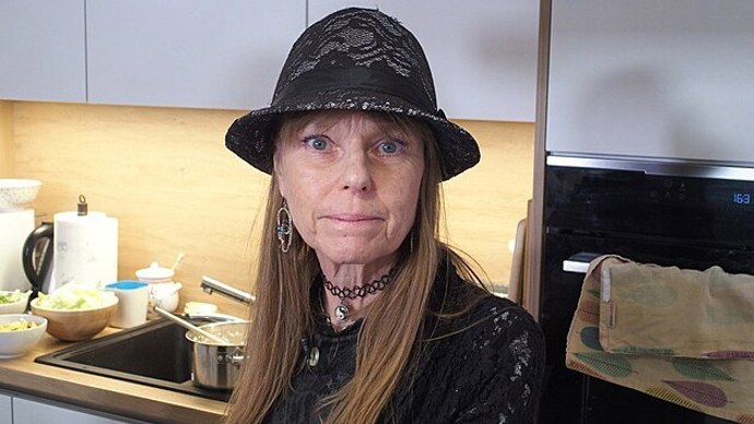 Na knihách o dělené stravě prý Kořínková vydělala miliony, které utratila za cestování. 