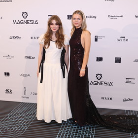 Kateřina Falbrová a Maya Kintera, hvězdy filmu Sbormistr, na letošním předávání cen Český lev. 