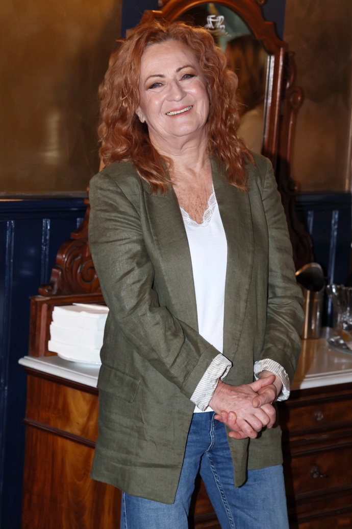 I obyčejné džíny můžou vypadat luxusně.