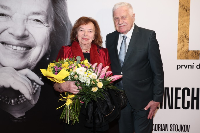 Václav Klaus je manželce Livii oporou.