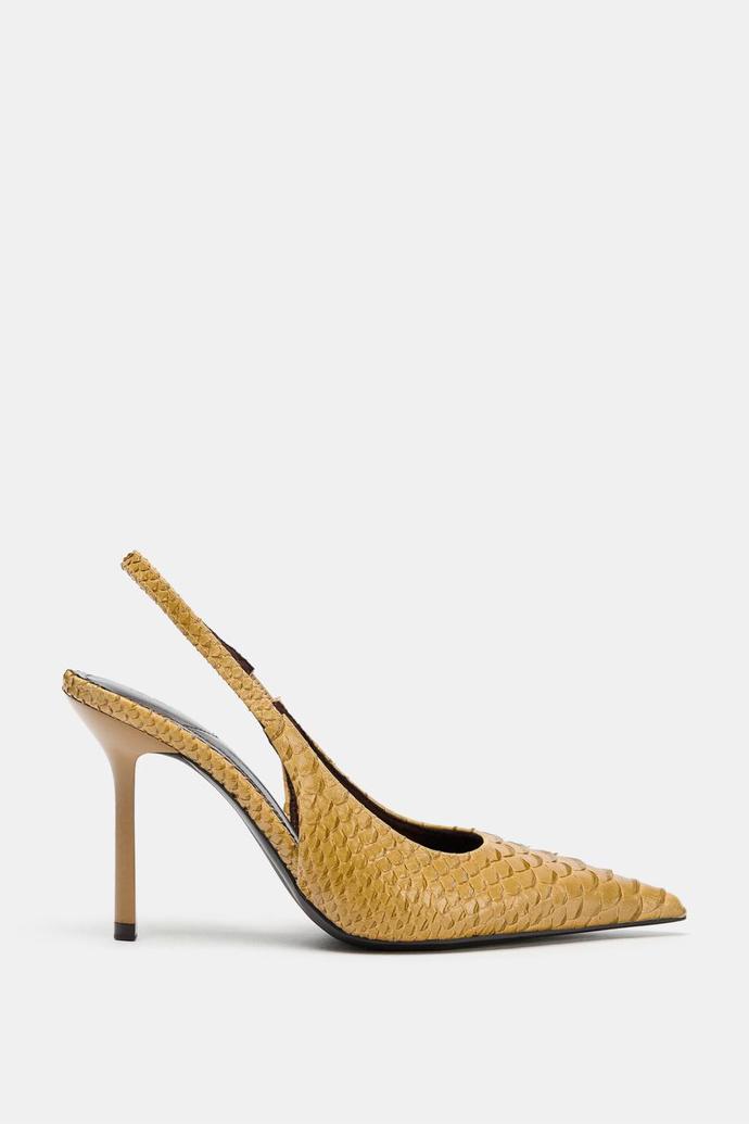 Lodičky s volnou patou a reliéfním zvířecím vzorem, Zara, 1599 Kč