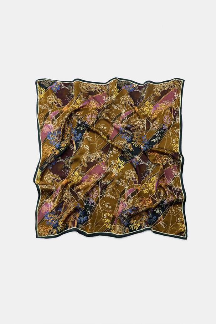 Viskózový šátek s květinovým potiskem, Zara, 449 Kč