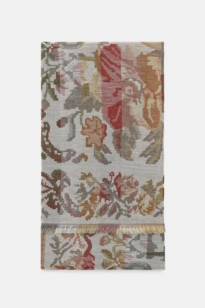 Žakárový šátek z vlněné směsi s květinovým potiskem, Zara, 849 Kč