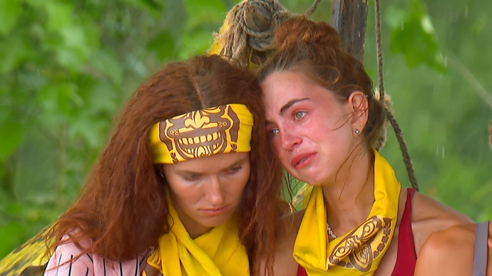 Evička neudržela slzy.