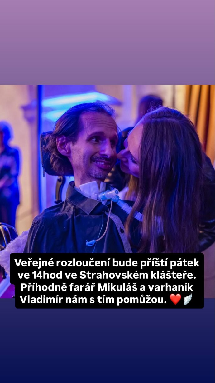 Smuteční obřad proběhne v pátek 17. dubna v pražském Strahovském klášteře.