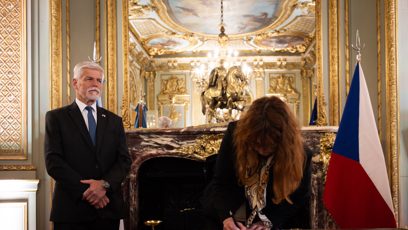 FOTO: Petr Pavel s manželkou odcestoval na oficiální návštěvu Argentiny.