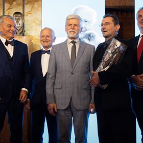 Ondřej Vetchý byl oceněn za odvahu, statečnost a lidskost.