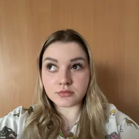 Nikola Pařízková postupně přichází o zrak. 