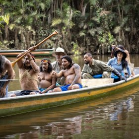 snímek ze sedmidílného dokumentu Od pólu k pólu s Willem Smithem