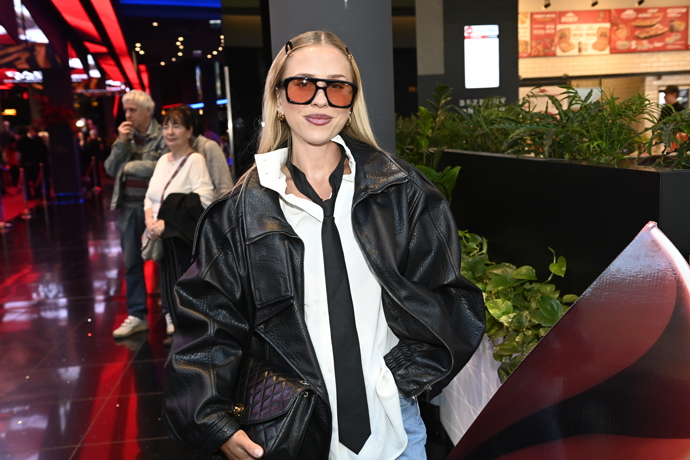 Mariana Prachařová dorazila v džínách.