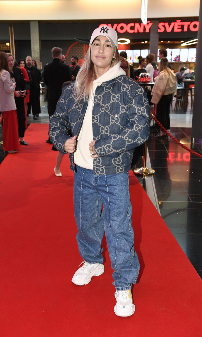 Bára Mlejnková na premiéře Ďábel nosí Pradu 2.