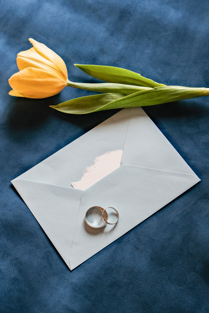 Nejen snubní prsteny by měly mít hloubku a osobitost.