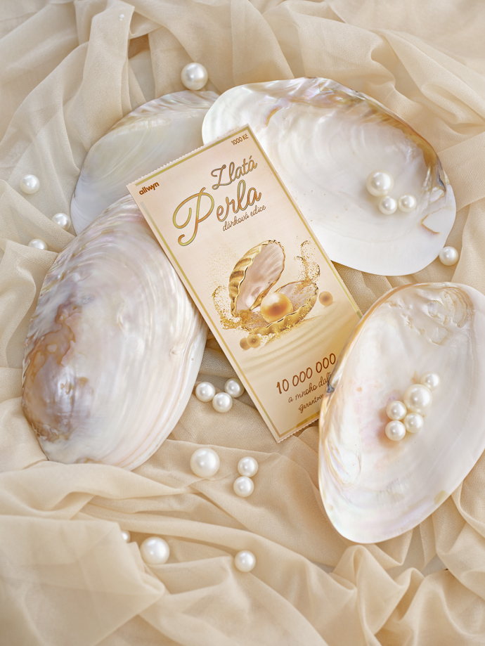 Společnost Allwyn vstupuje na trh s novinkou, prémiovým stíracím losem Zlatá perla.