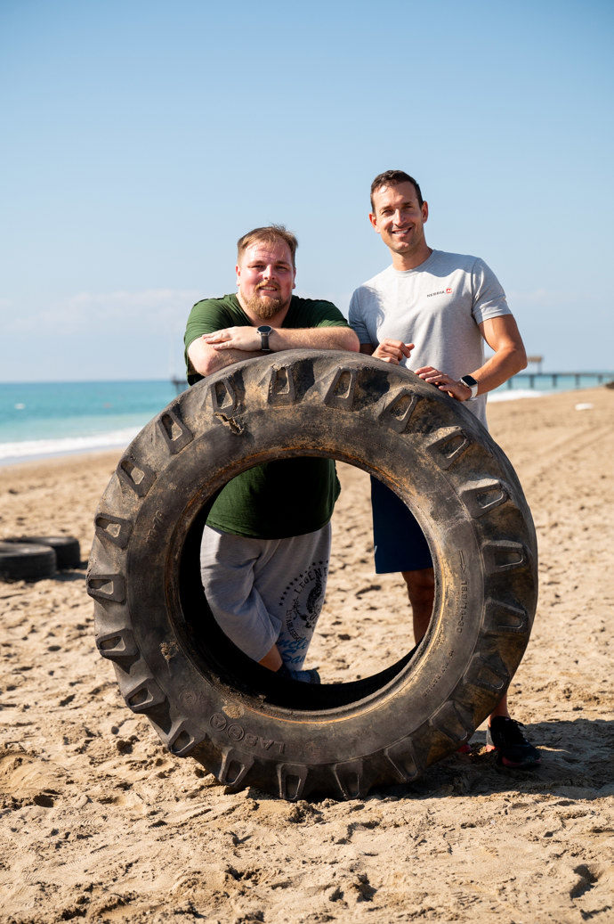 Matěj s trenérem Martinem Košťálem.